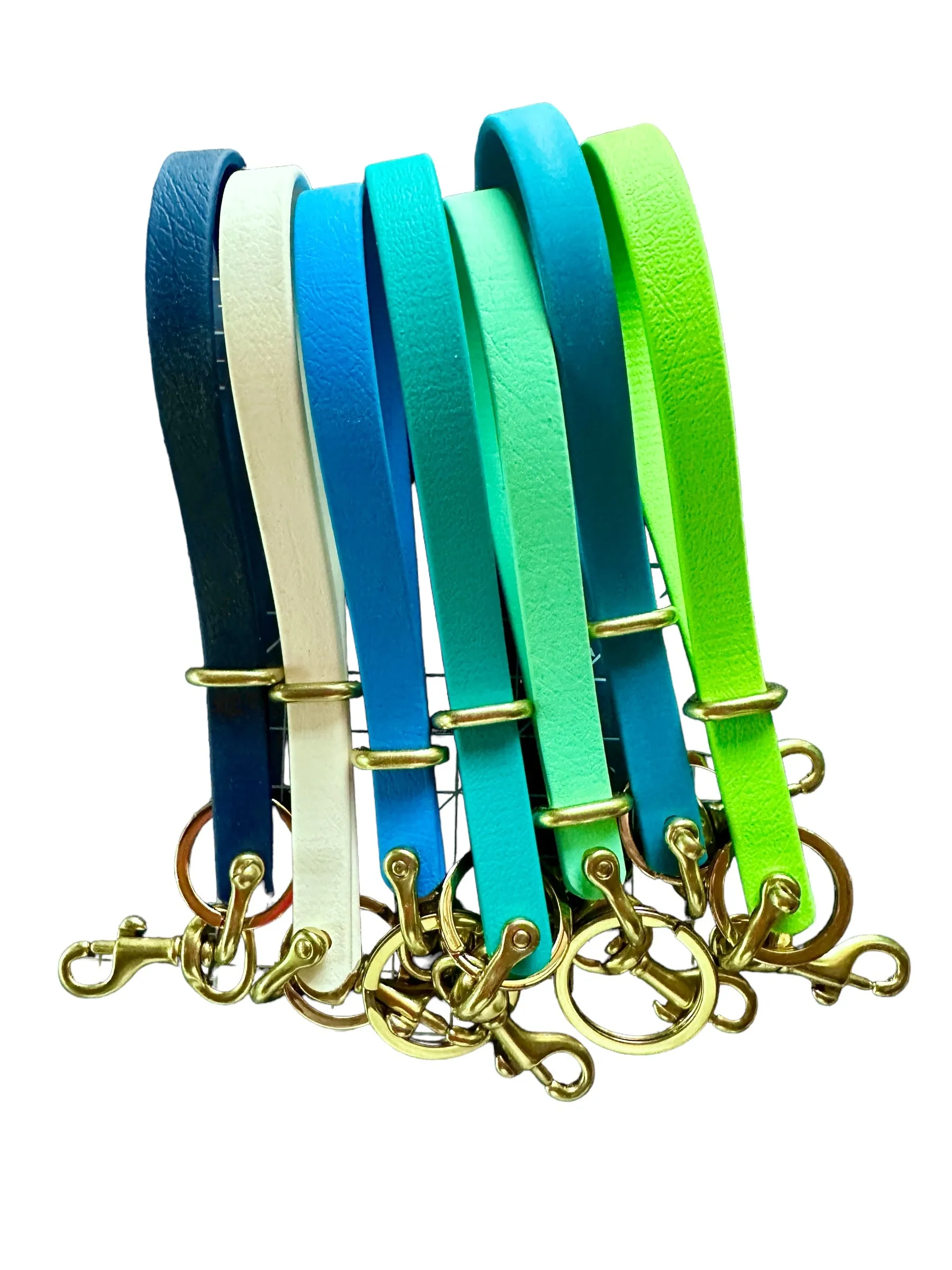 Never Lose Your Keys Again! Sporty Biothane Clip-On Wearable Wristlet Keychain, Waterproof Wristlet Keychain, Wearable Keychain w/Shackle, Bolt Snap   Keeper
