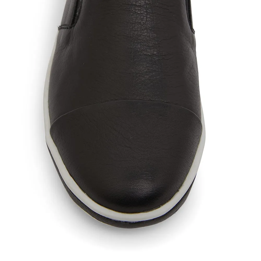 Wise Sneaker in Black Leather